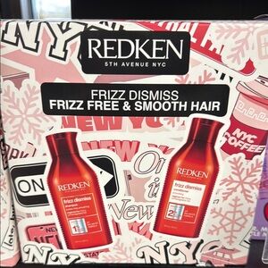 Redken Frizz Dismiss Hair Care Set 2025